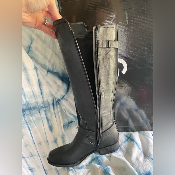 Brand New! G by Guess- Hyde boots - Picture 12 of 12